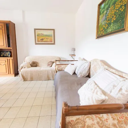 Bellaria House Apartment